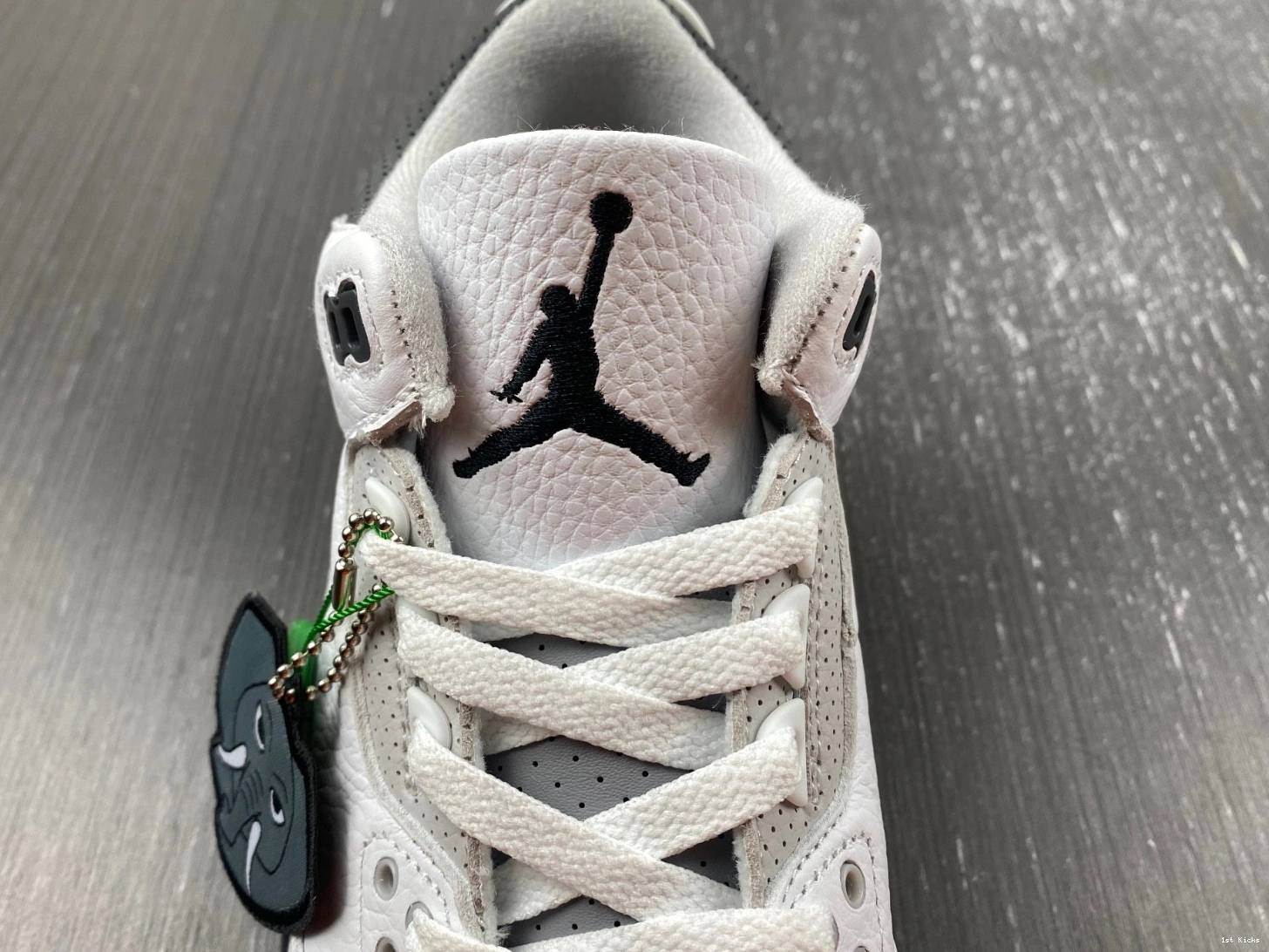 Retro Sneak DX6665-100 Jordan (GS) Hide 3 - N' 0205